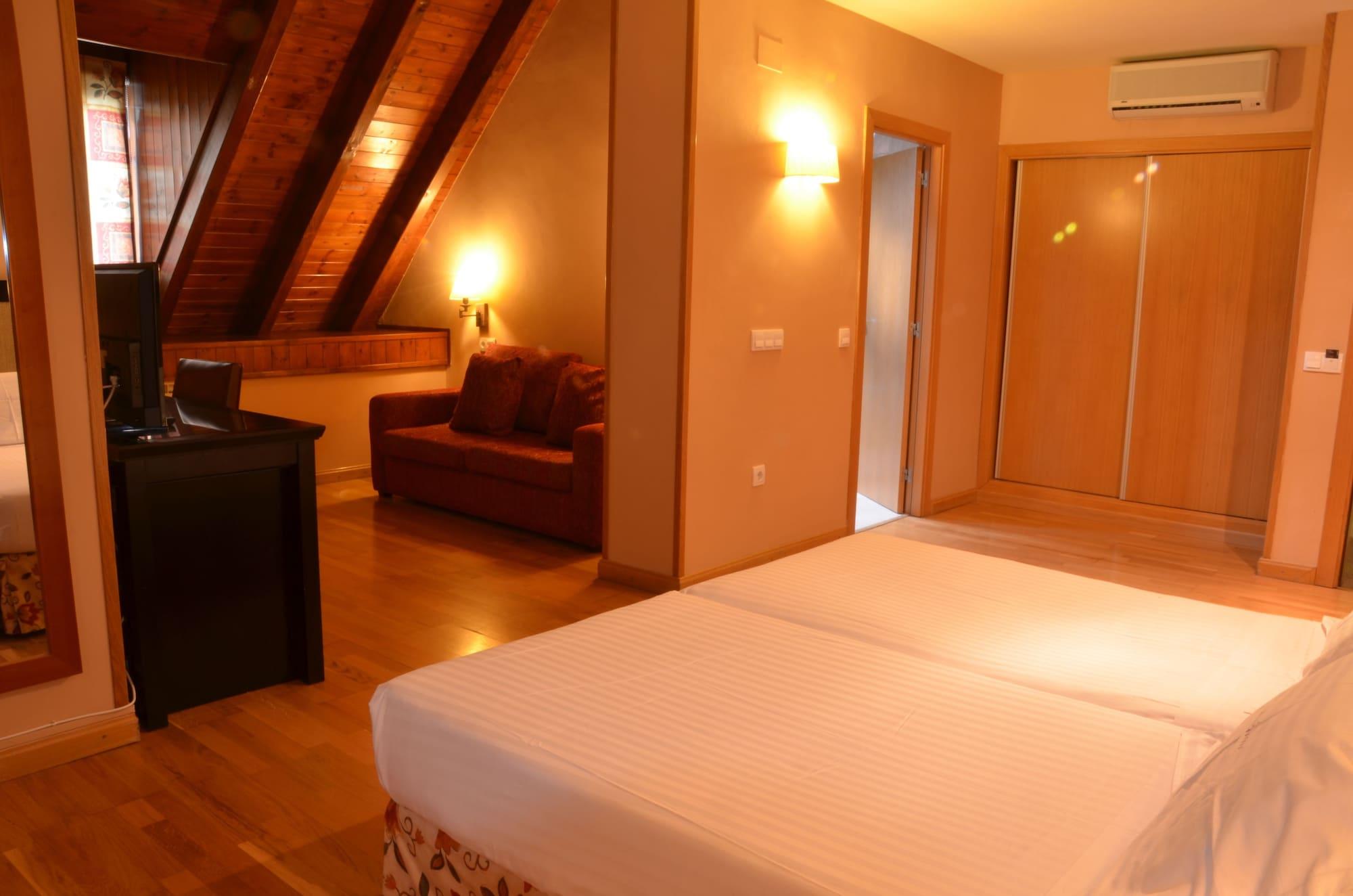 Hotel Spa Acevi Val D'Aran Vielha Dış mekan fotoğraf