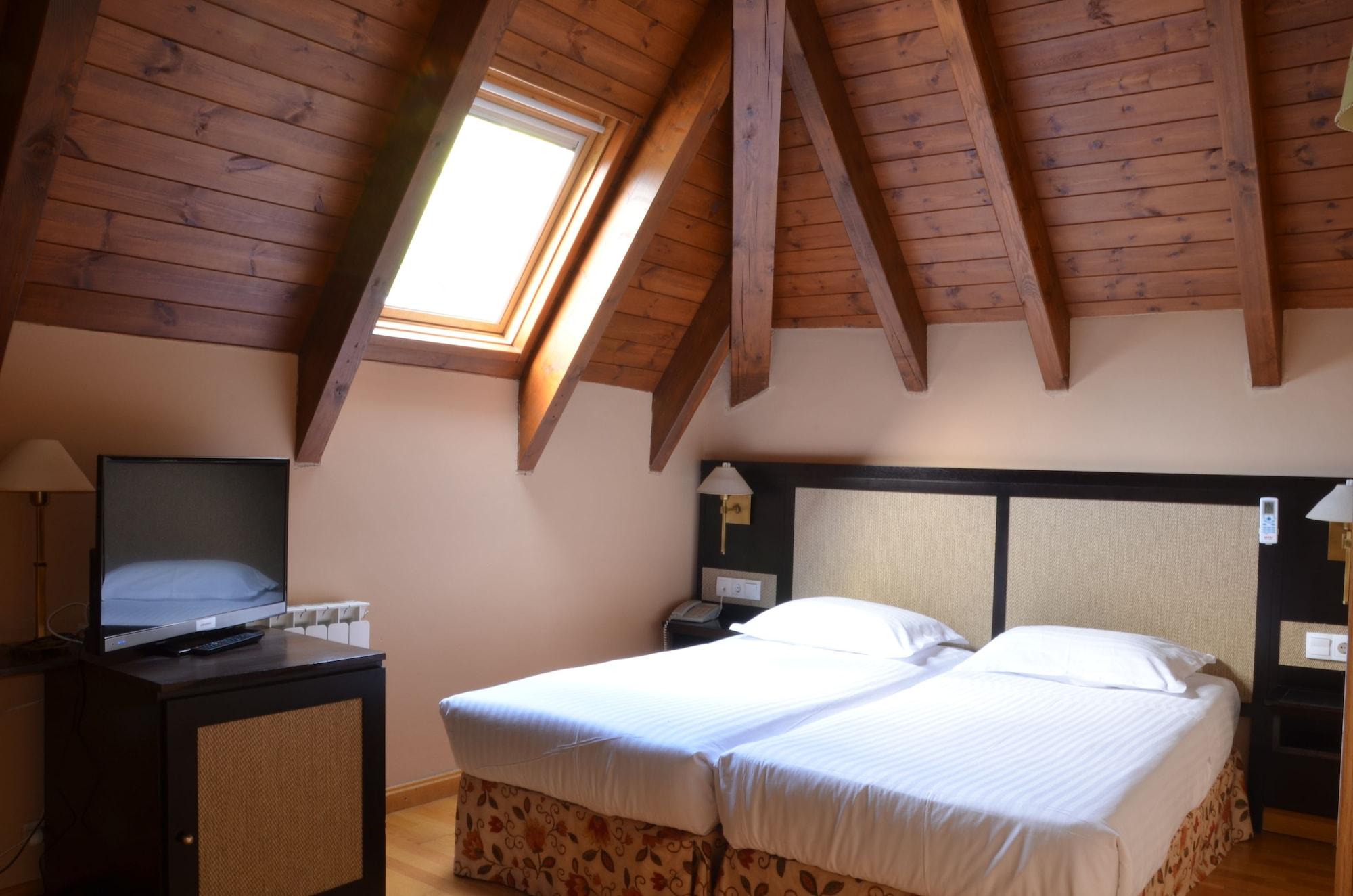 Hotel Spa Acevi Val D'Aran Vielha Dış mekan fotoğraf