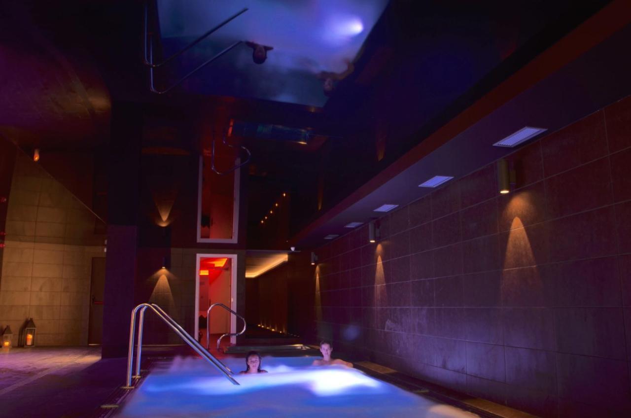 Hotel Spa Acevi Val D'Aran Vielha Dış mekan fotoğraf